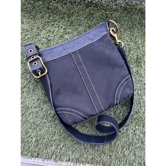 Y2K Coach Black Crossbody Brass Hardware Strap Leather Jacquard 10402 Pls Read! - Picture 3 of 7